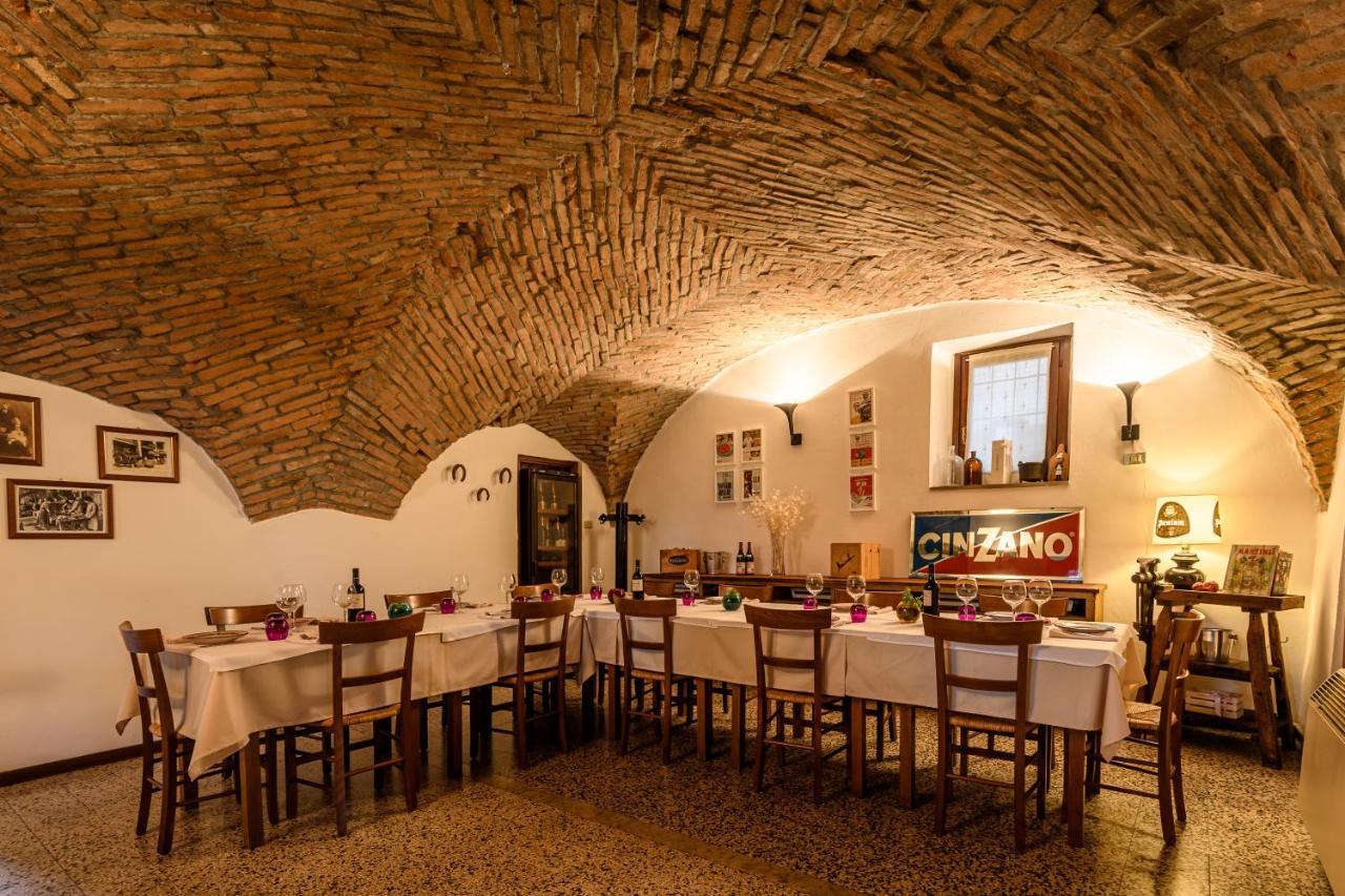 il Glicine B&B RISTORANTE Cazzago San Martino Exterior foto